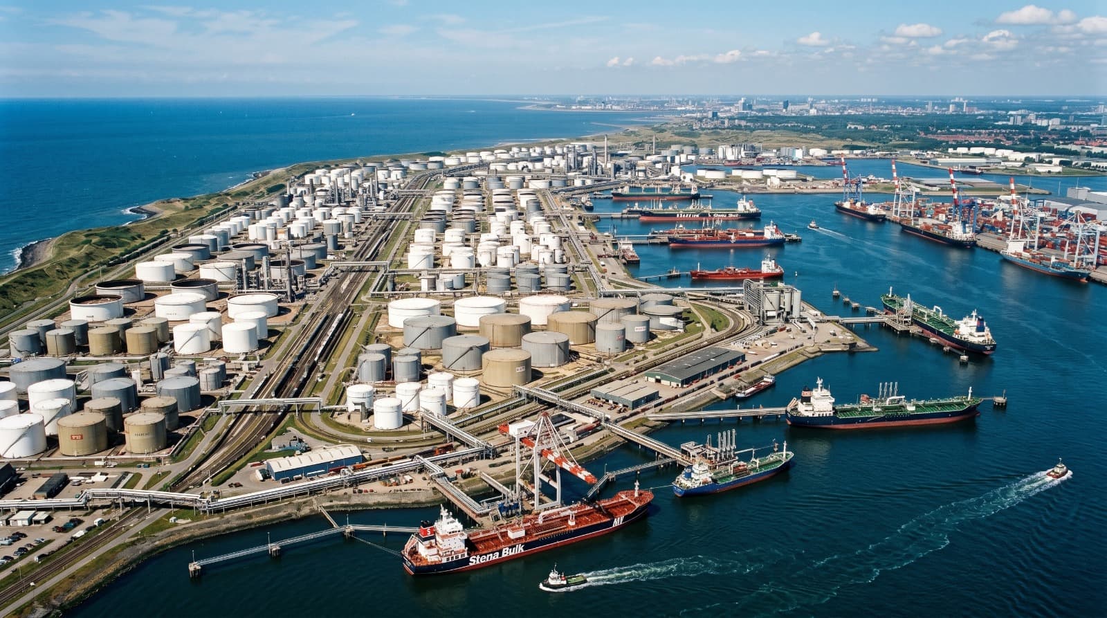 Satellite imagery of an offshore oil rig with AI detection overlays